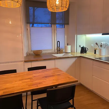 Apartment 4 Seasons I